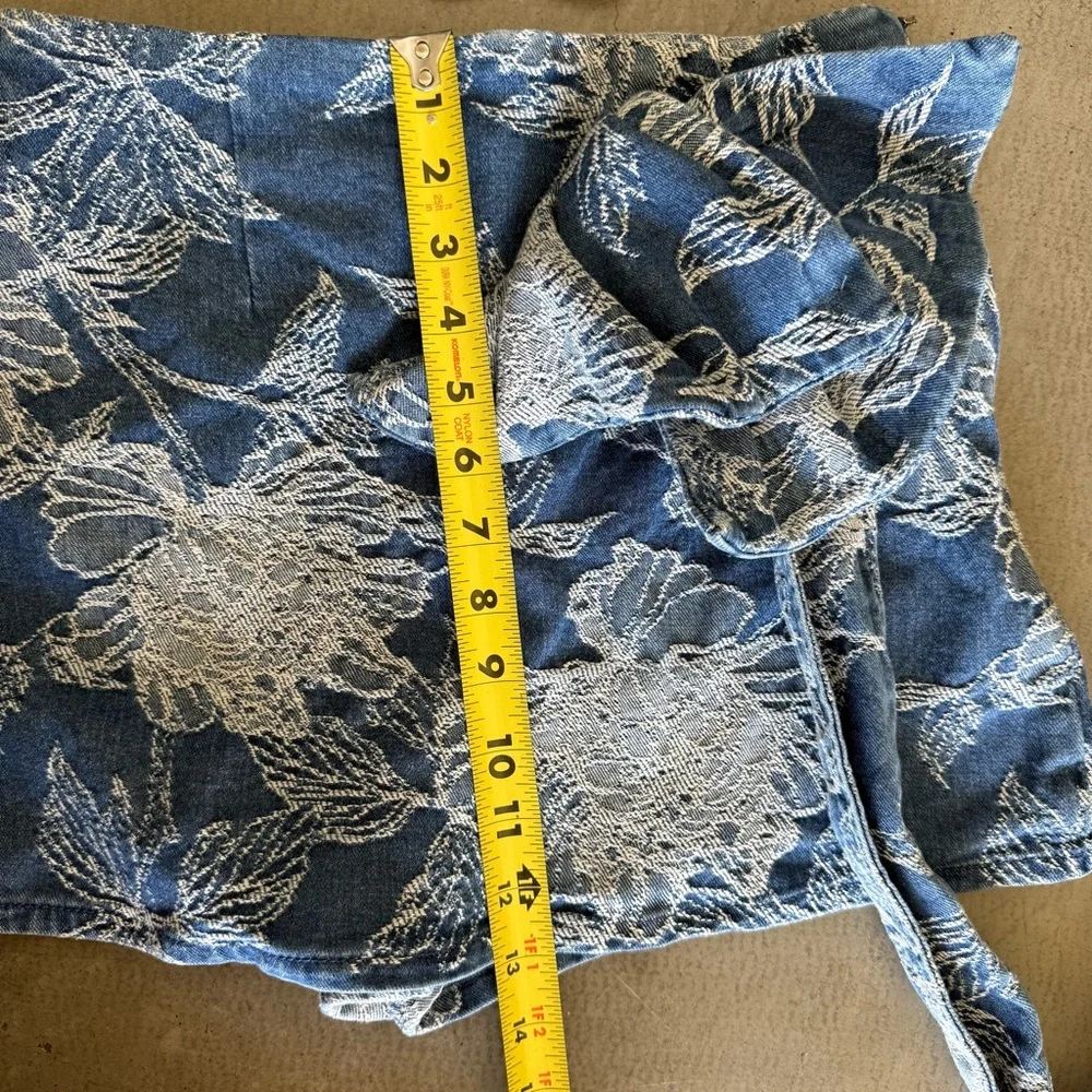 Avec Les Filles / Denim Floral Two Piece Set / Blue - Picture 14 of 16